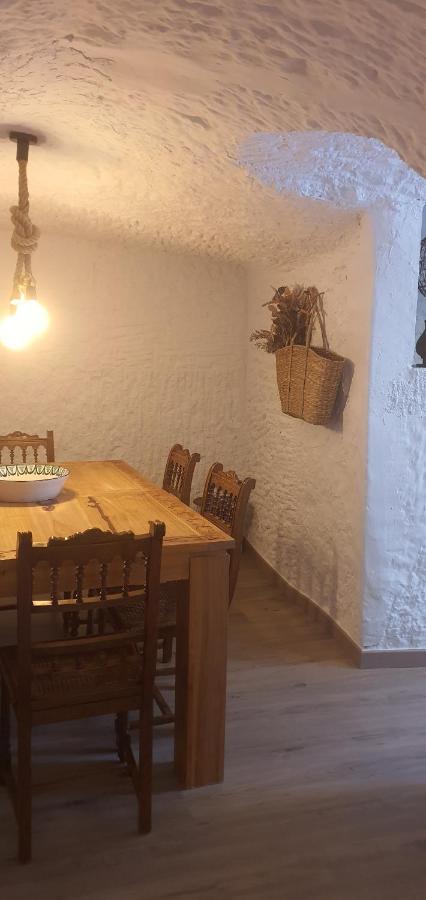Cueva De La Higuera Villa Guadix Eksteriør bilde