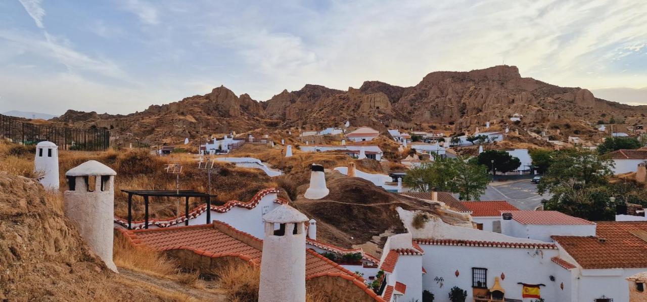 Cueva De La Higuera Villa Guadix Eksteriør bilde
